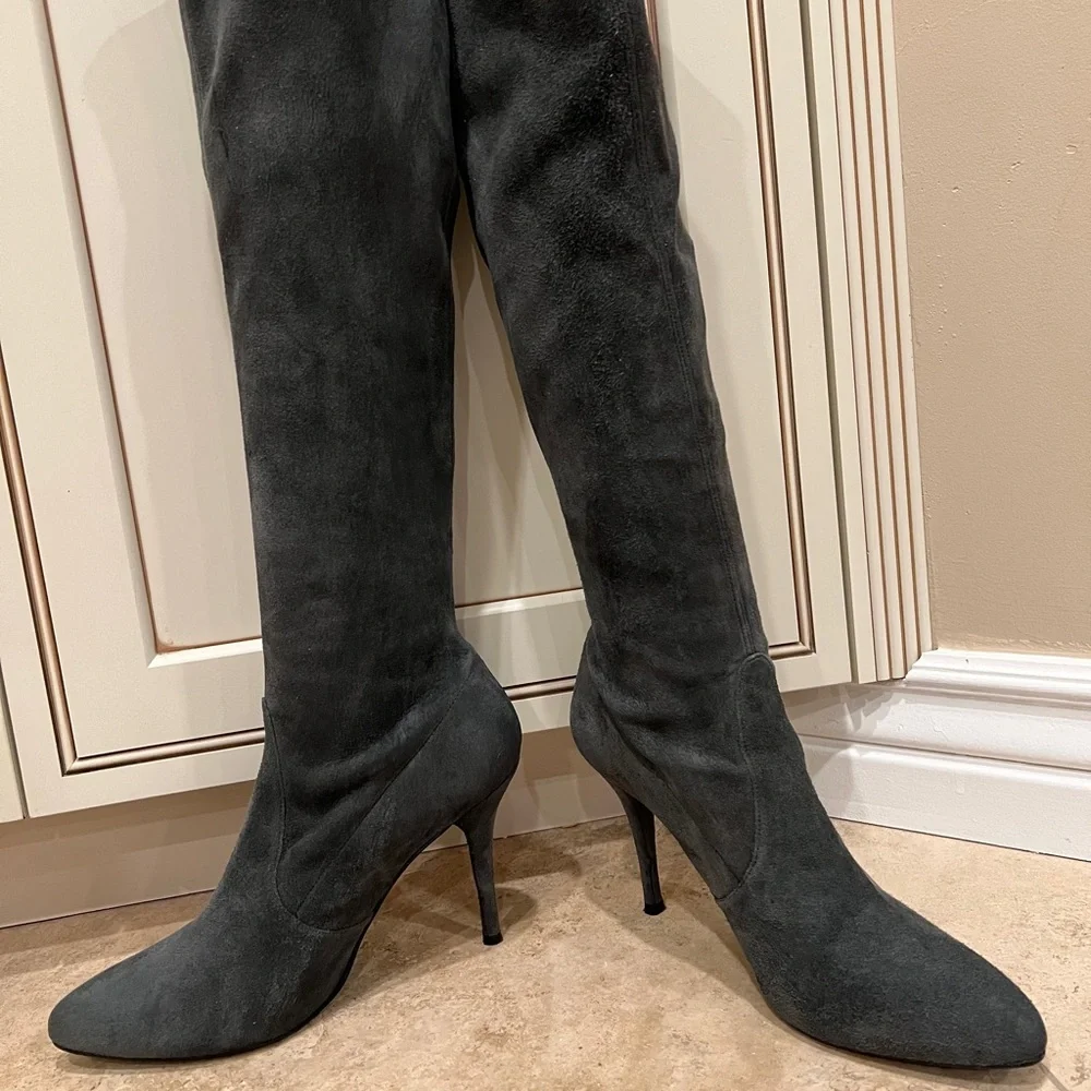 Stuart Weitzman tall suede boots - gray color fall booties - Picture 4 of 6